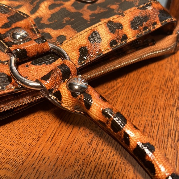 Guess leopard print bag in excellent condition - Picture 12 of 14